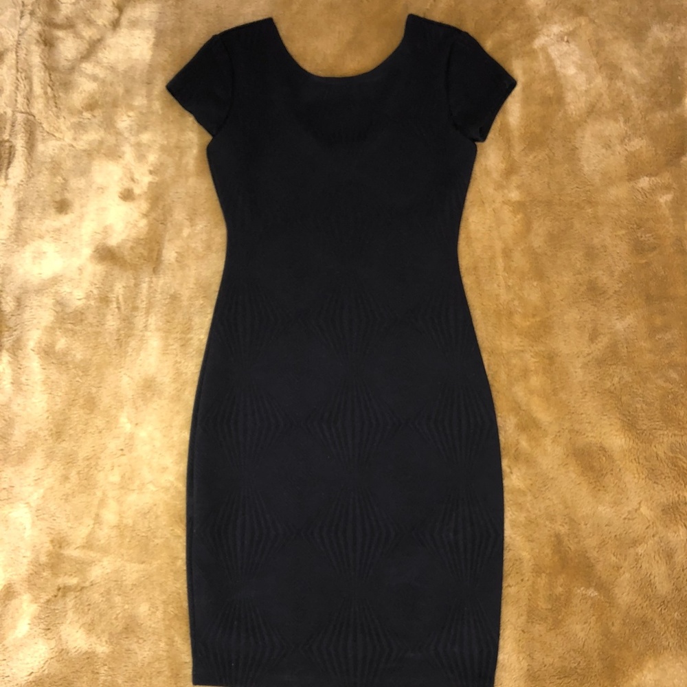 Black dress, form fitting, stretchy